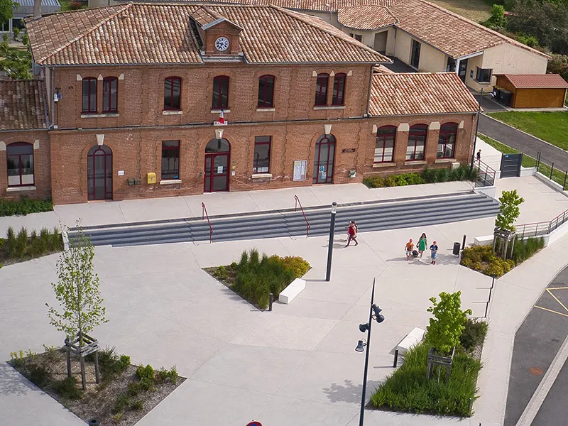 Astrolab à Labarthe vue de nuit - 2AU